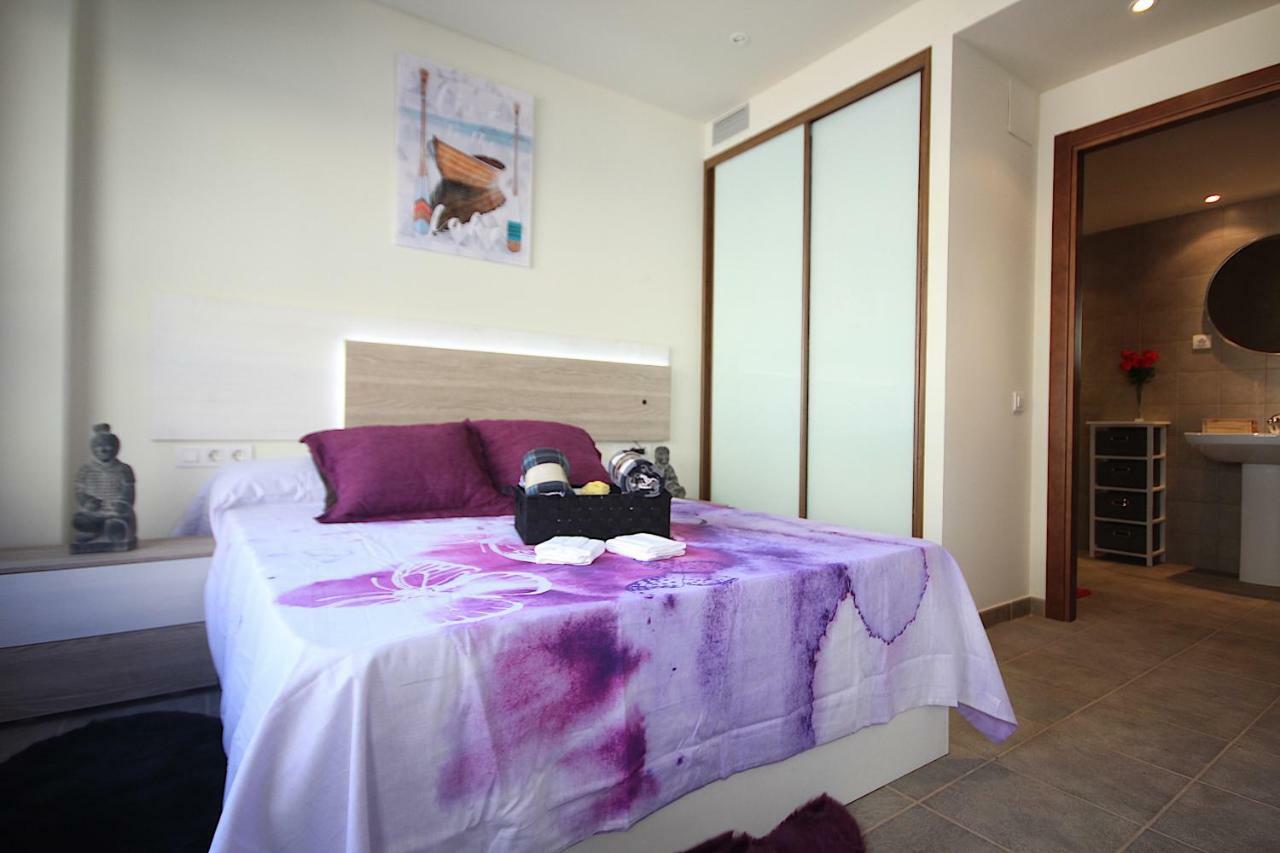 Romantic Loft Salas de Pallas Luaran gambar