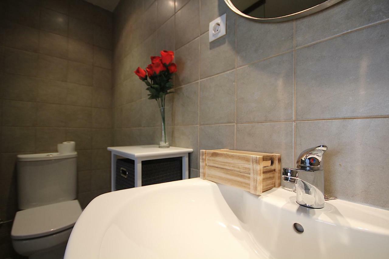 Romantic Loft Salas de Pallas Luaran gambar