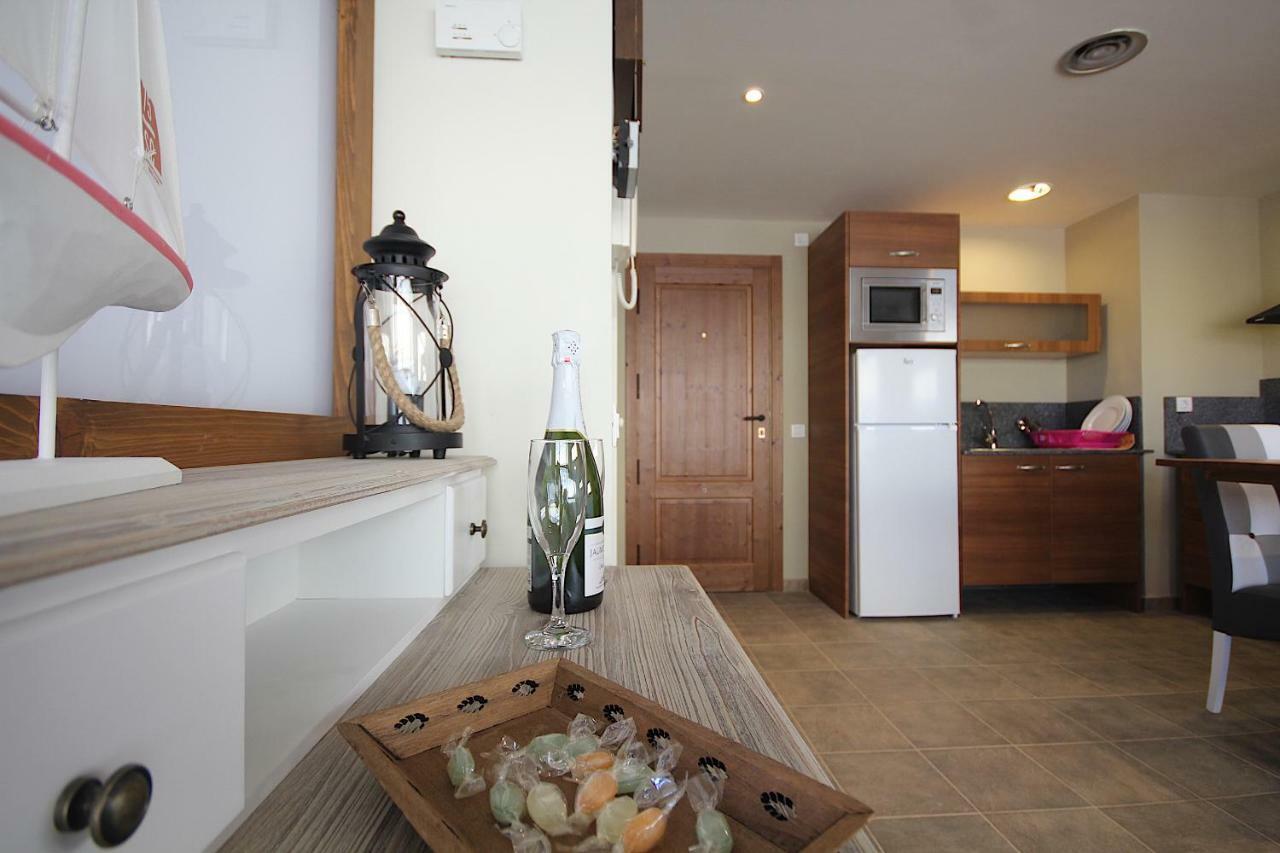 Romantic Loft Salas de Pallas Luaran gambar